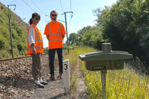 Équipe SNCF installation Blue Sentinel