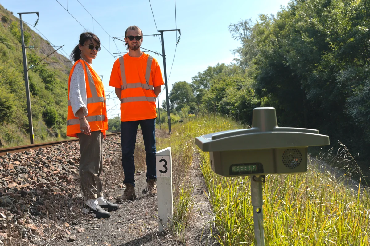 Équipe SNCF installation Blue Sentinel